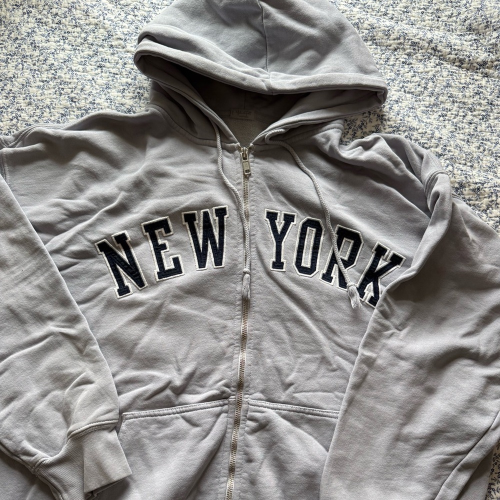 Brandy melville new york zip up